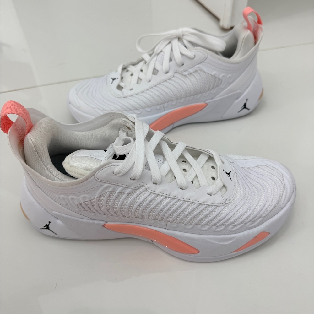 Nike Jordan Luka Kids Sneakers White Coral/Pink Jumpman Youth Girls Boys Size 7